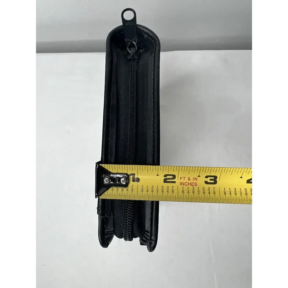 Vintage 2005 Day Runner Black Personal Organizer System 6 Ring Binder Zip